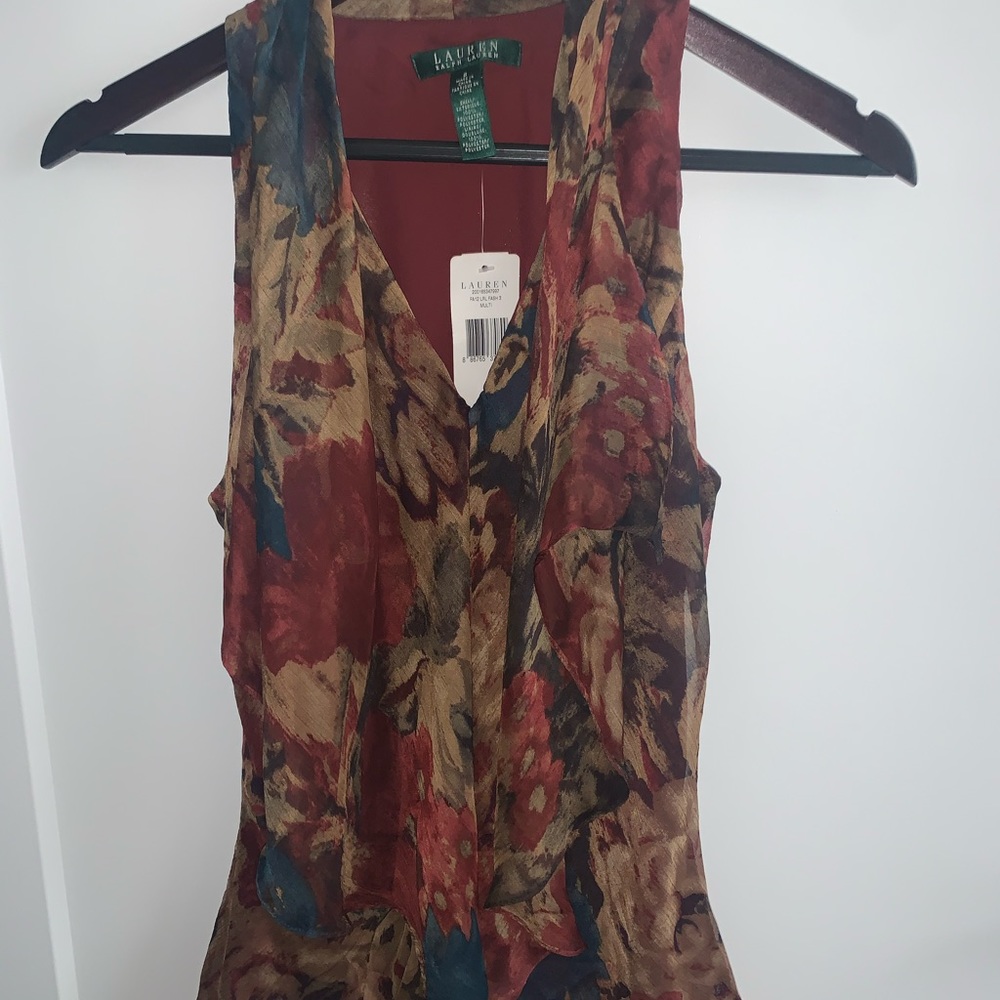 brown blouse